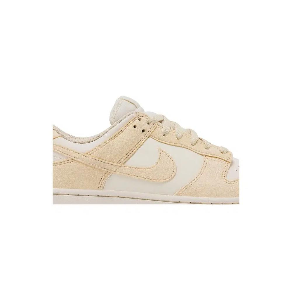 Кроссовки Nike Wmns Dunk Low Next Nature 'Soft Pearl Beach' 2