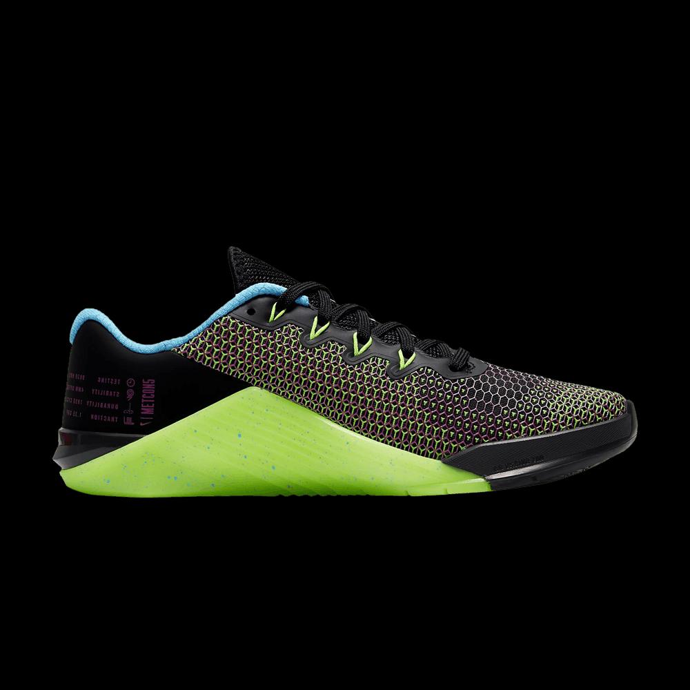 Кроссовки Nike Wmns Metcon 5 AMP 'Black Green Strike' 1