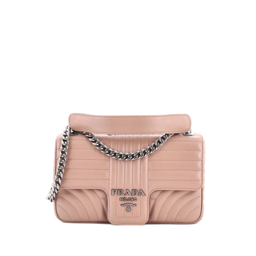 Chain Flap Shoulder Bag Diagramme Quilted Leather Medium crossbody bag 1