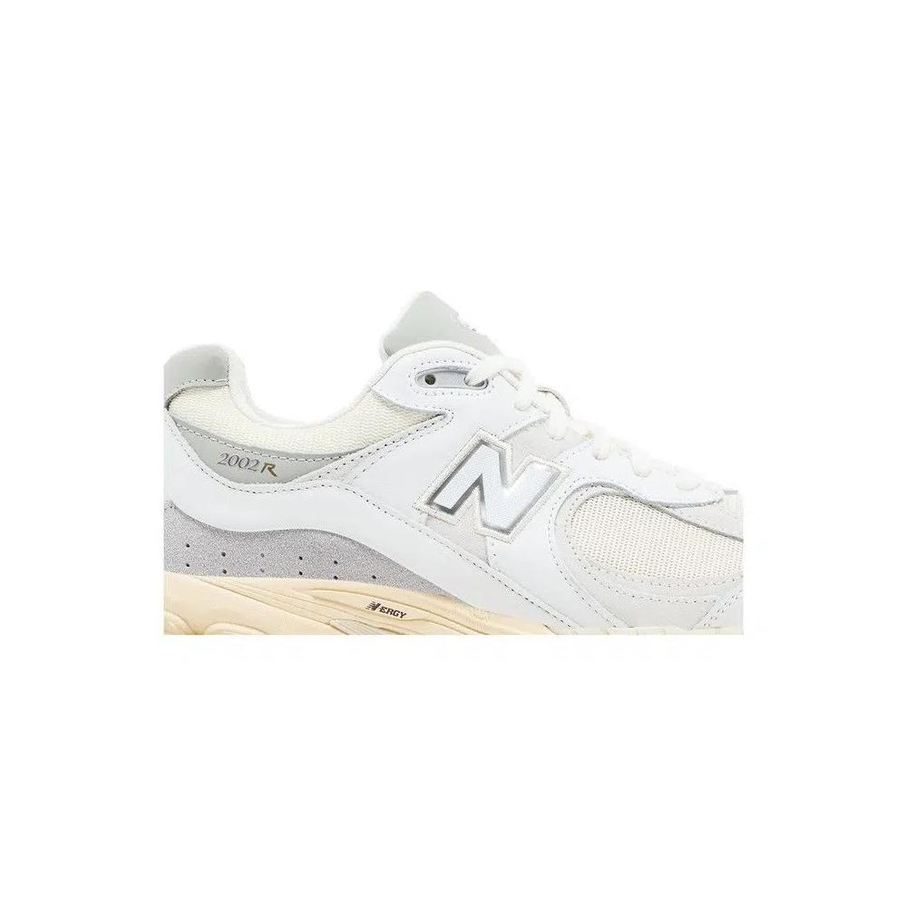 Кроссовки New Balance 2002R 'Leather Pack - White Gold' 2