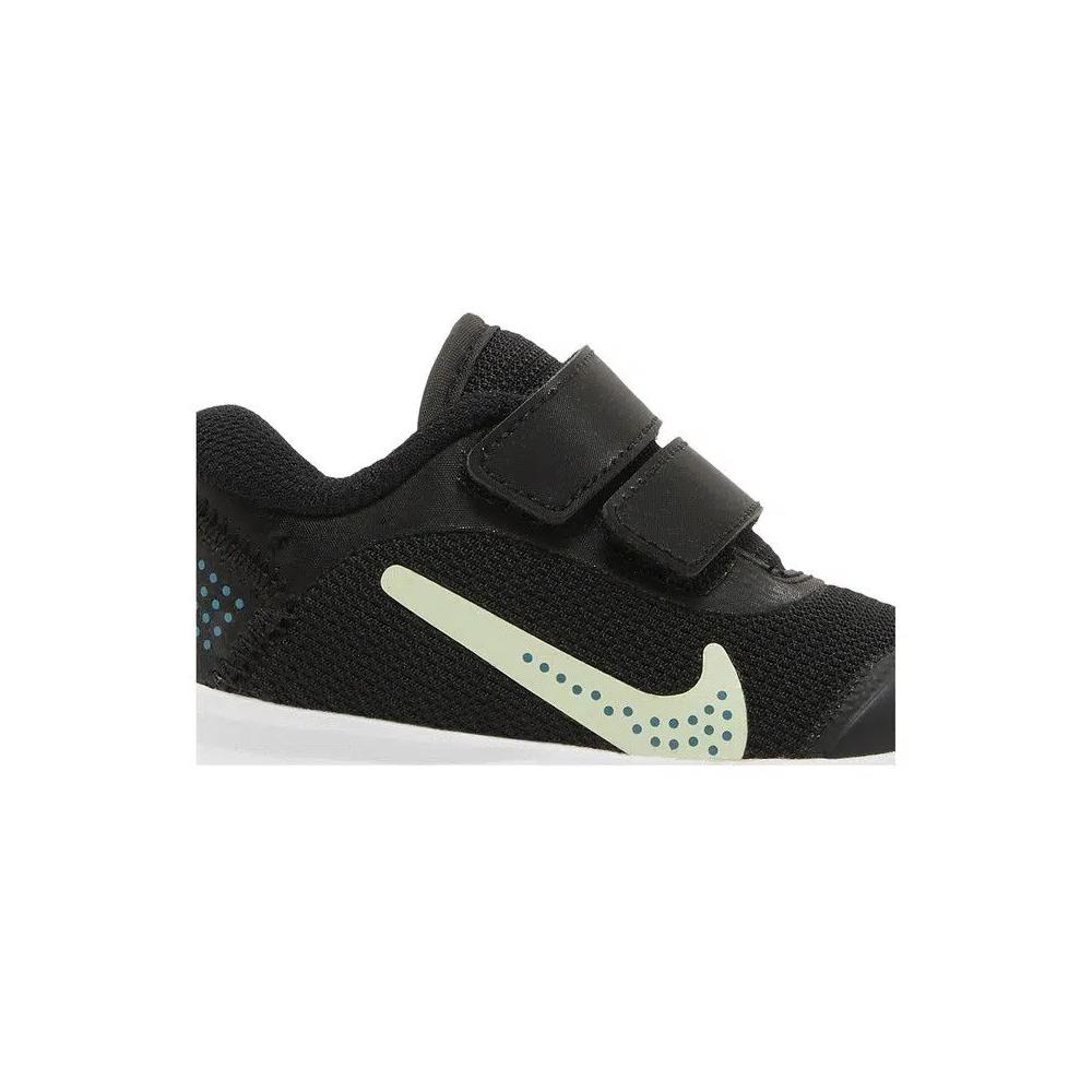 Кроссовки Nike Omni Multi-Court TD 'Black Barely Volt' 2