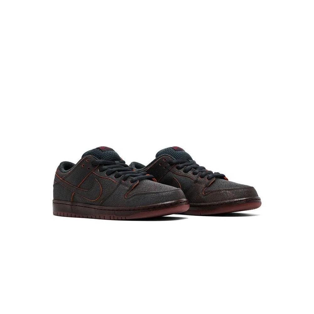 Кроссовки Nike Dunk Low SB 'Krampus' 8