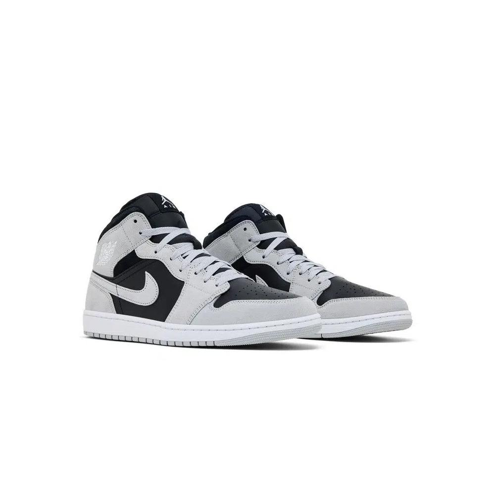 Кроссовки Air Jordan 1 Mid 'Light Smoke Grey' 8