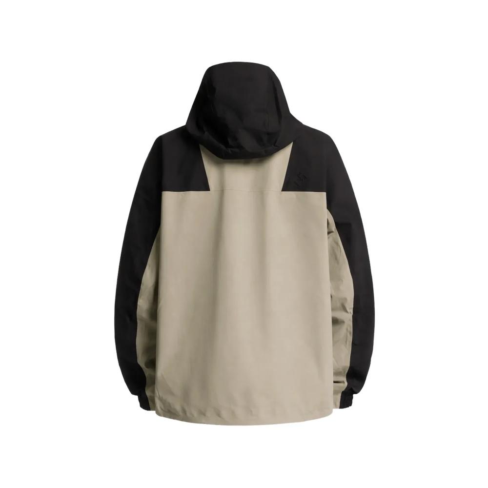 Куртка в стиле колор-блок 2