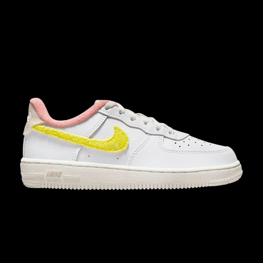 Повседневные Nike Force 1 LV8 PS 'White Yellow Strike' 1