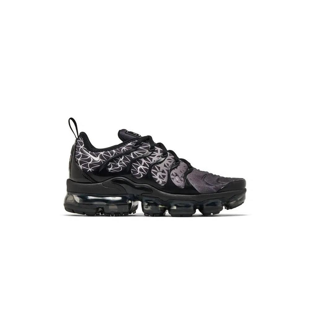Кроссовки Nike Air VaporMax Plus 'Geometric' 1