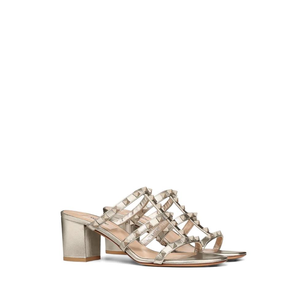 Босоножки Rockstud 1