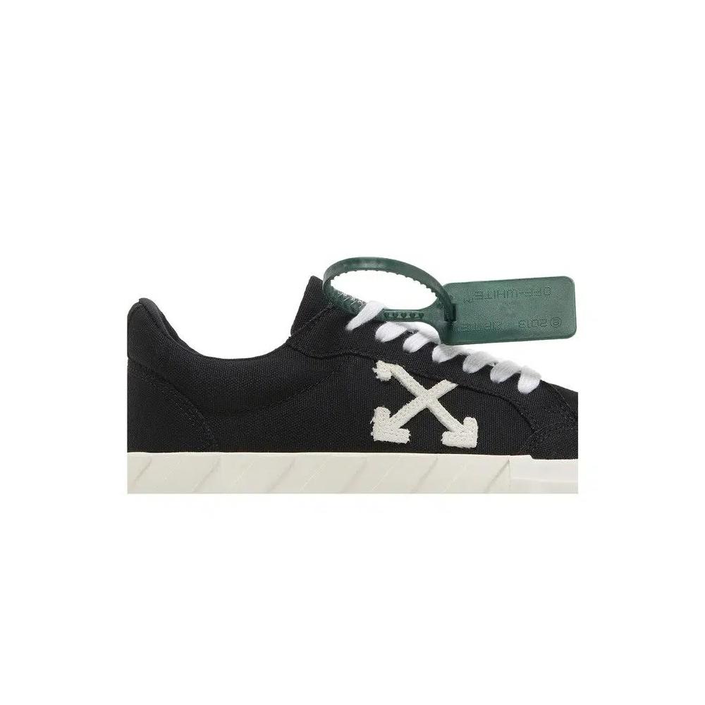 Кроссовки Off-White Wmns Vulc Sneaker 'Black White' 2