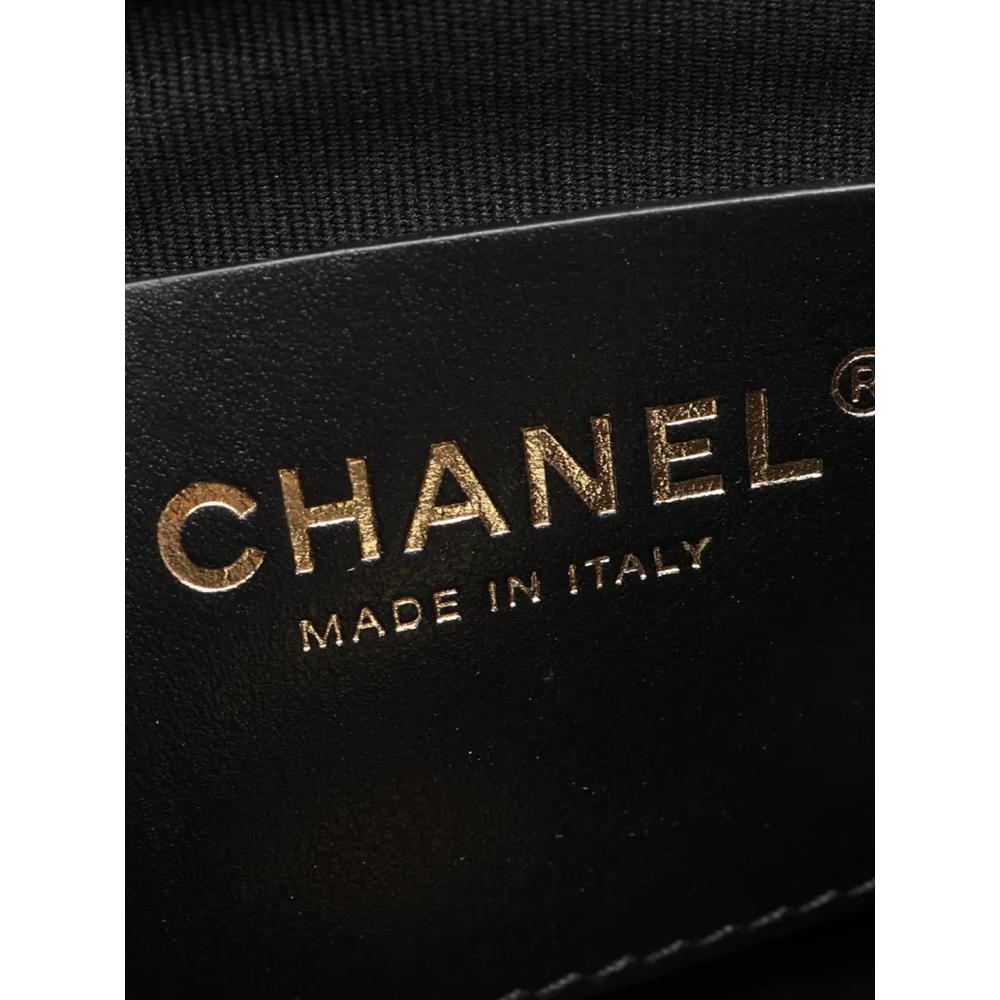 Сумка через плечо Mini Crumpled Glazed Lambskin Flap (2021-2026 годы) 2
