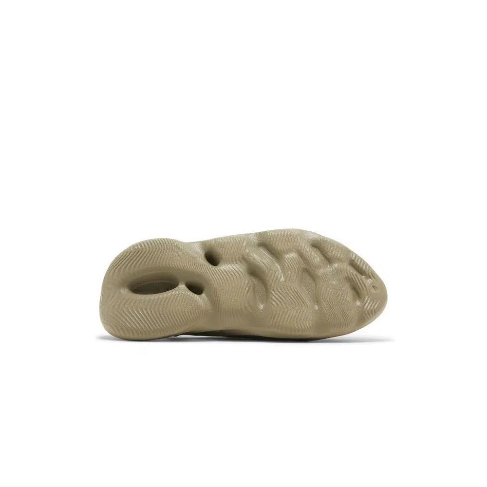 Лайфстайл adidas Yeezy Foam Runner 'Stone Salt' 4