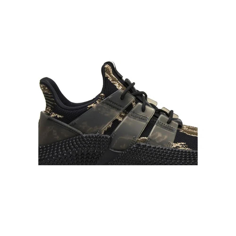 Кроссовки Undefeated x adidas Prophere 'Tiger Camo' 2