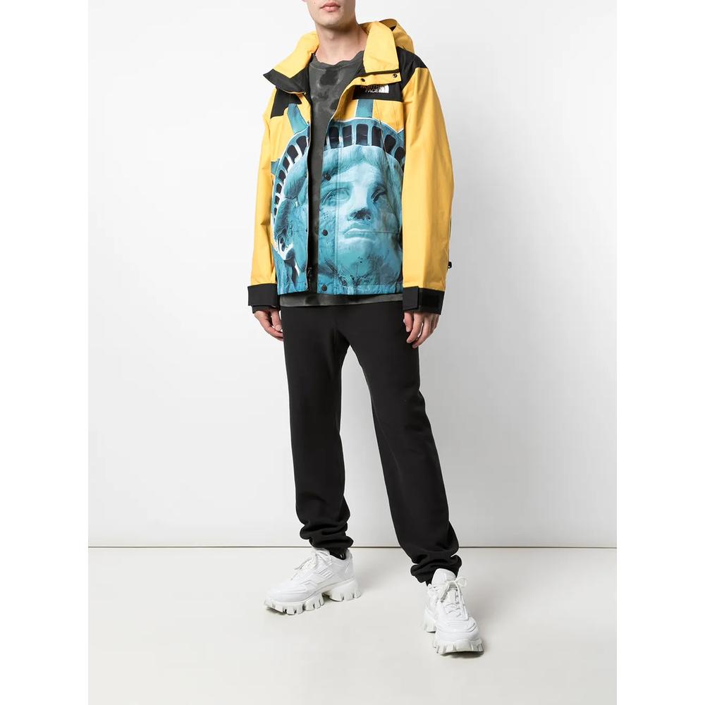 Куртка из коллаборации с The North Face 2