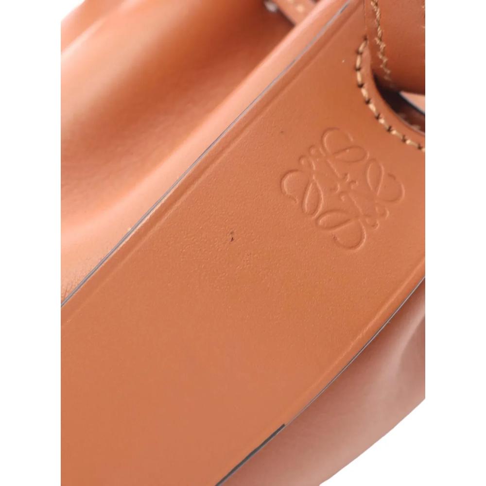 Сумка-ведро Nano Leather Balloon (2010-2026 годы) 2