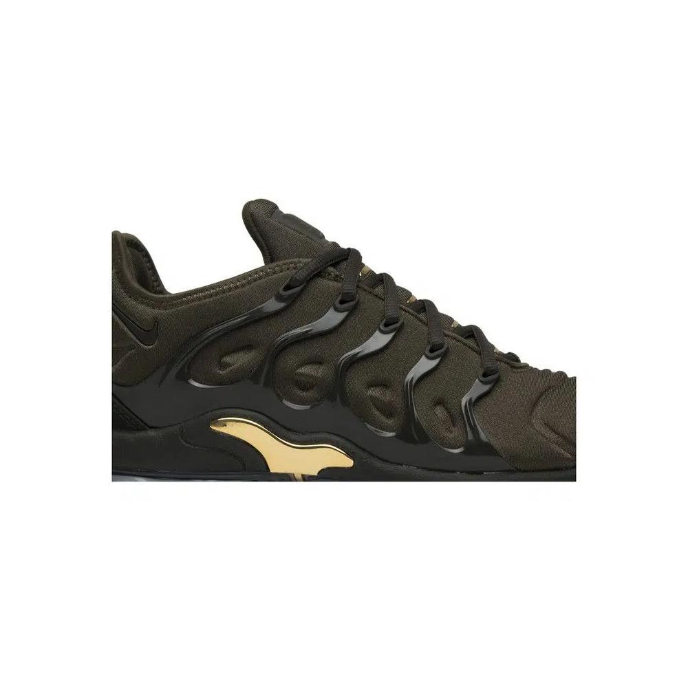 Кроссовки Nike Air VaporMax Plus 'Cargo Khaki' 2