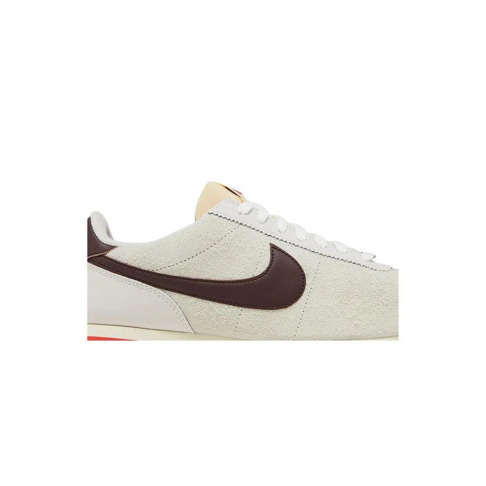 Кроссовки Nike Wmns Cortez '23 'Light Orewood Brown' 2