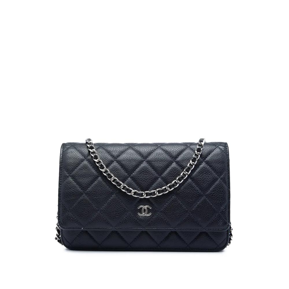 Стеганая сумка через плечо CC Quilted Caviar Wallet on Chain (2013-2014 годы) 1