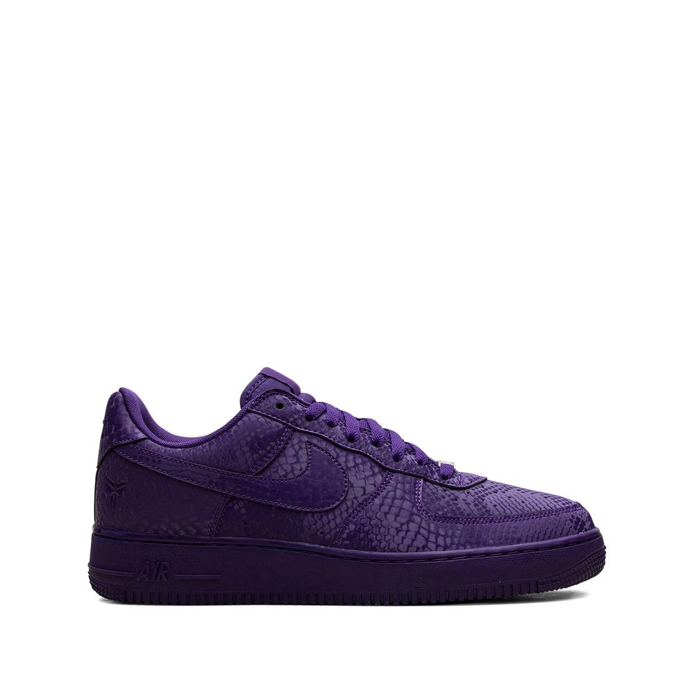 Кроссовки Air Force 1 из коллаборации с Коби Брайантом 1