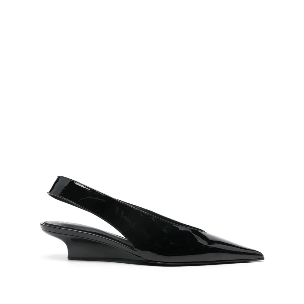 Туфли The Wedge-Heel с ремешком на пятке 1