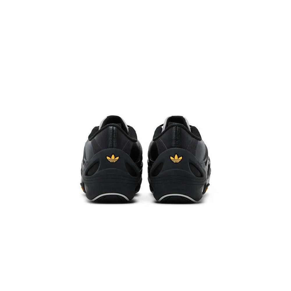 Кроссовки Bad Bunny x adidas Adi Racer GT Low 'Sand' 6