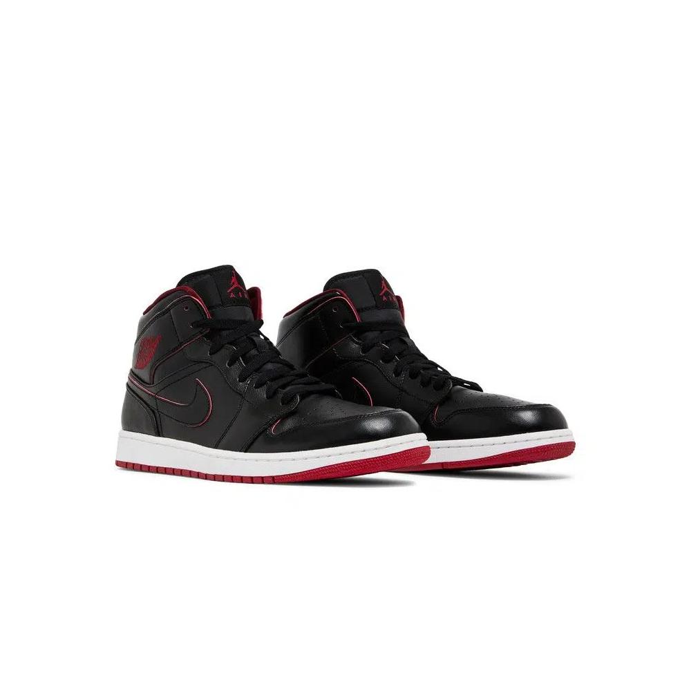 Баскетбольные кроссовки Air Jordan 1 Mid 'Black Red' 8