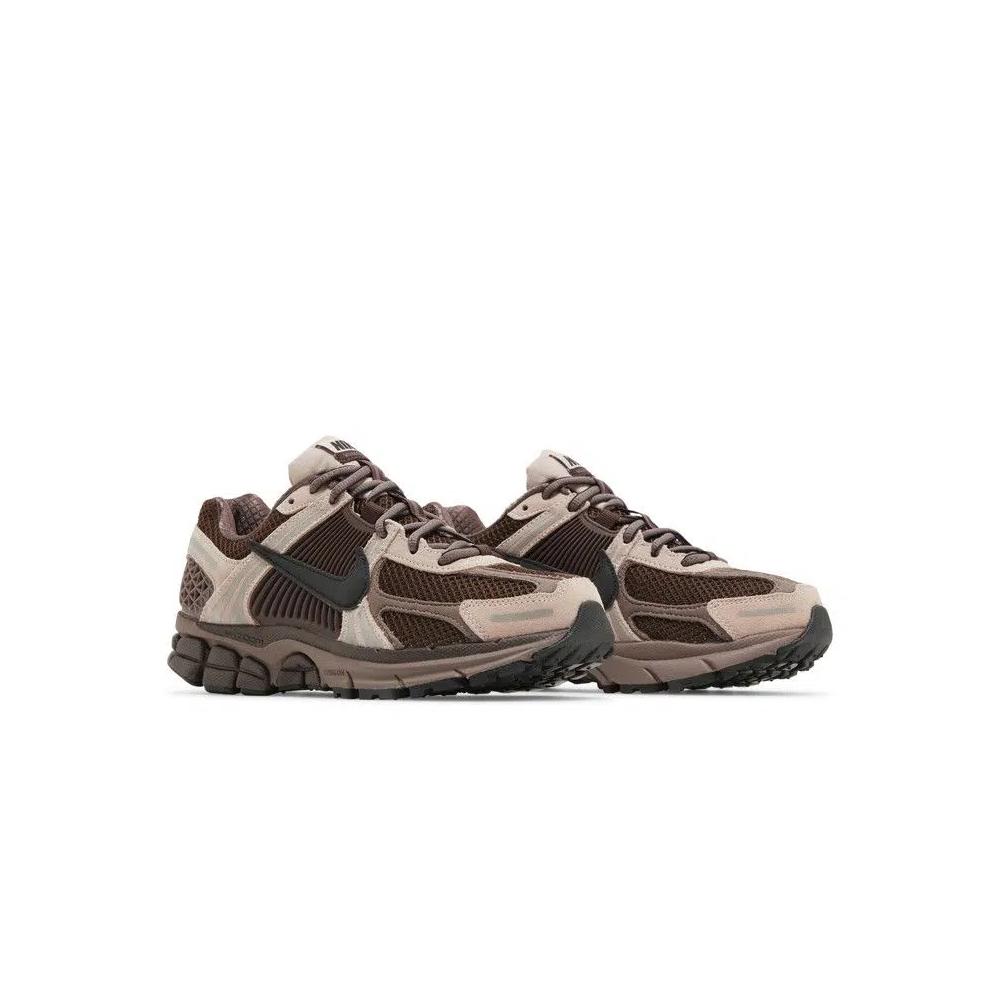 Кроссовки Nike Wmns Air Zoom Vomero 5 'Plum Eclipse' 8