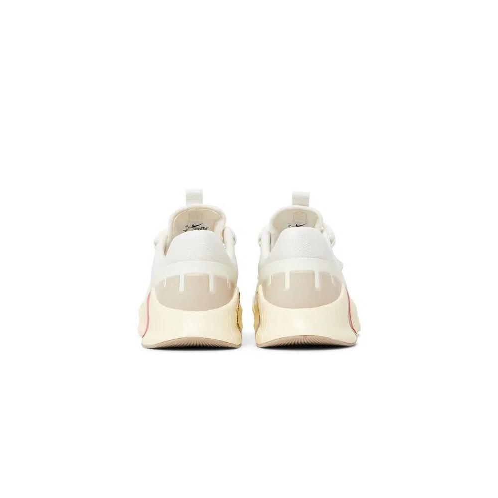 Кроссовки Nike Wmns Free Metcon 5 'Sail Sanddrift' 6