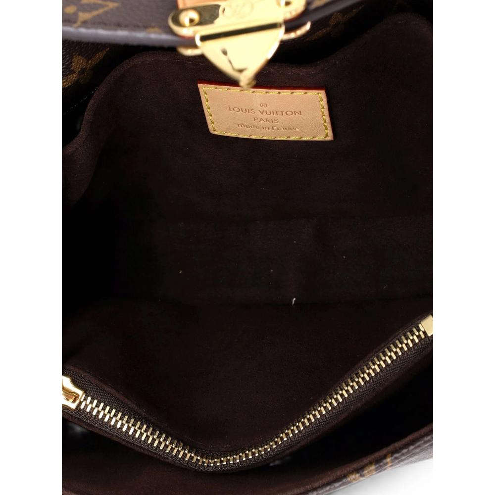 Pochette Metis Monogram Canvas East West crossbody bag 5