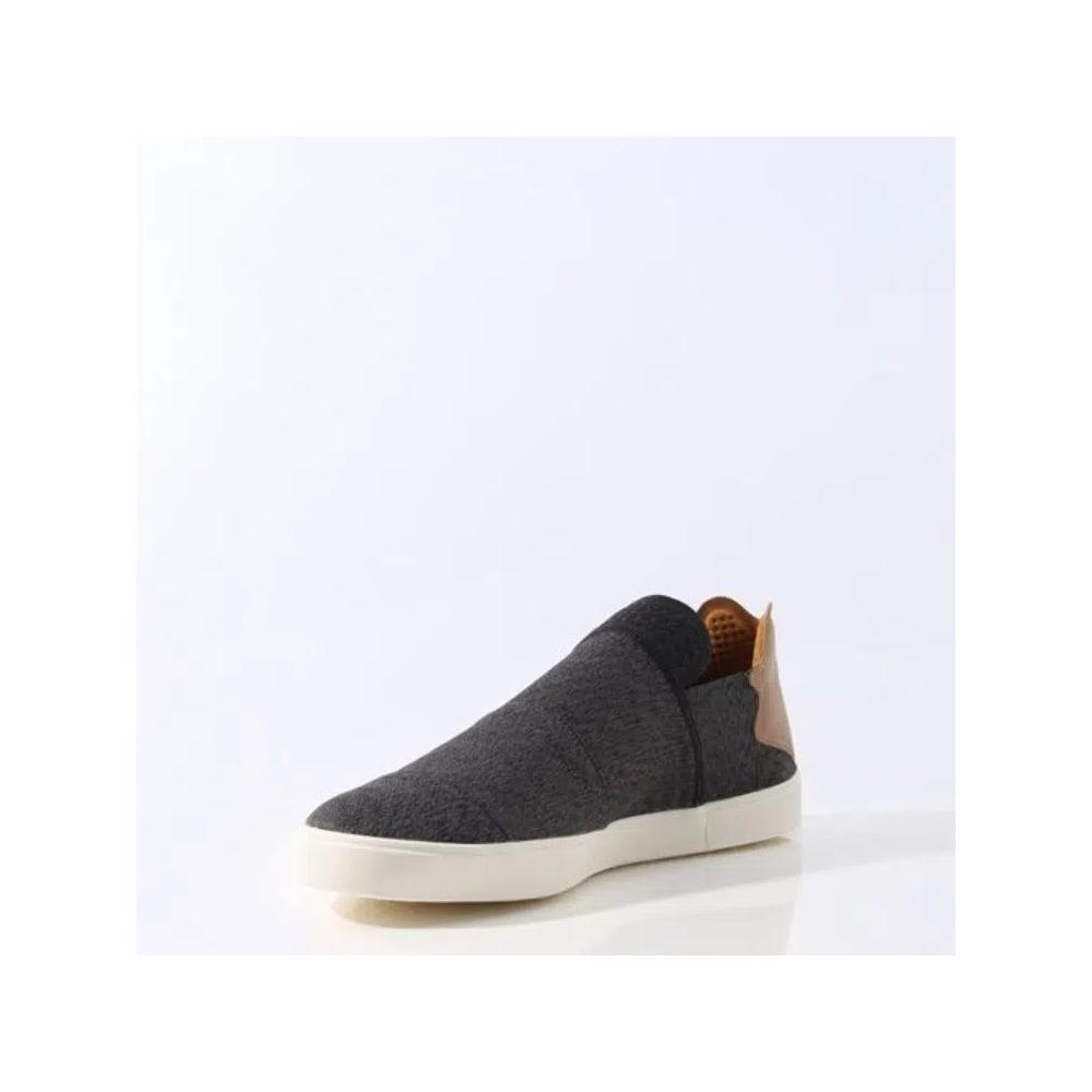 Слипоны Pharrell Williams x adidas Elastic Slip-On 'Core Black' 2