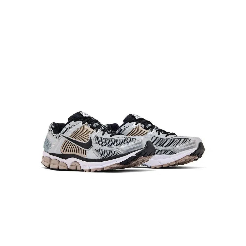 Беговые кроссовки Performance Nike Air Zoom Vomero 5 'College Grey' 8
