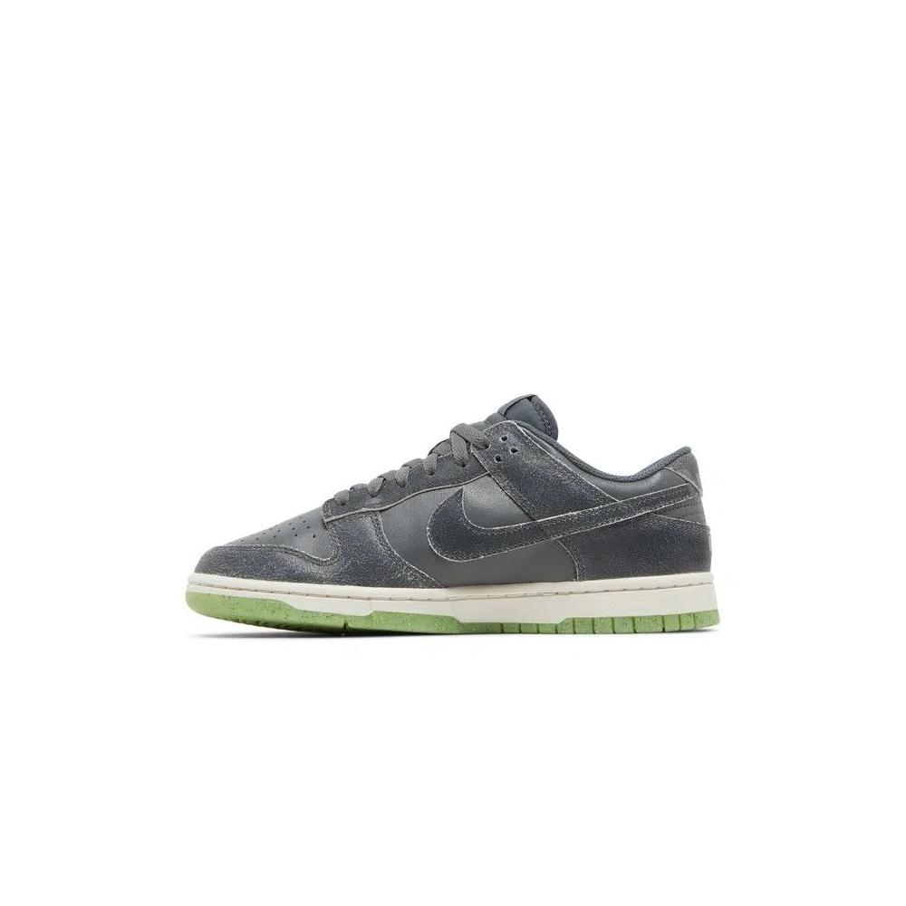 Кроссовки Nike Dunk Low SE 'Halloween - Cauldron' 3