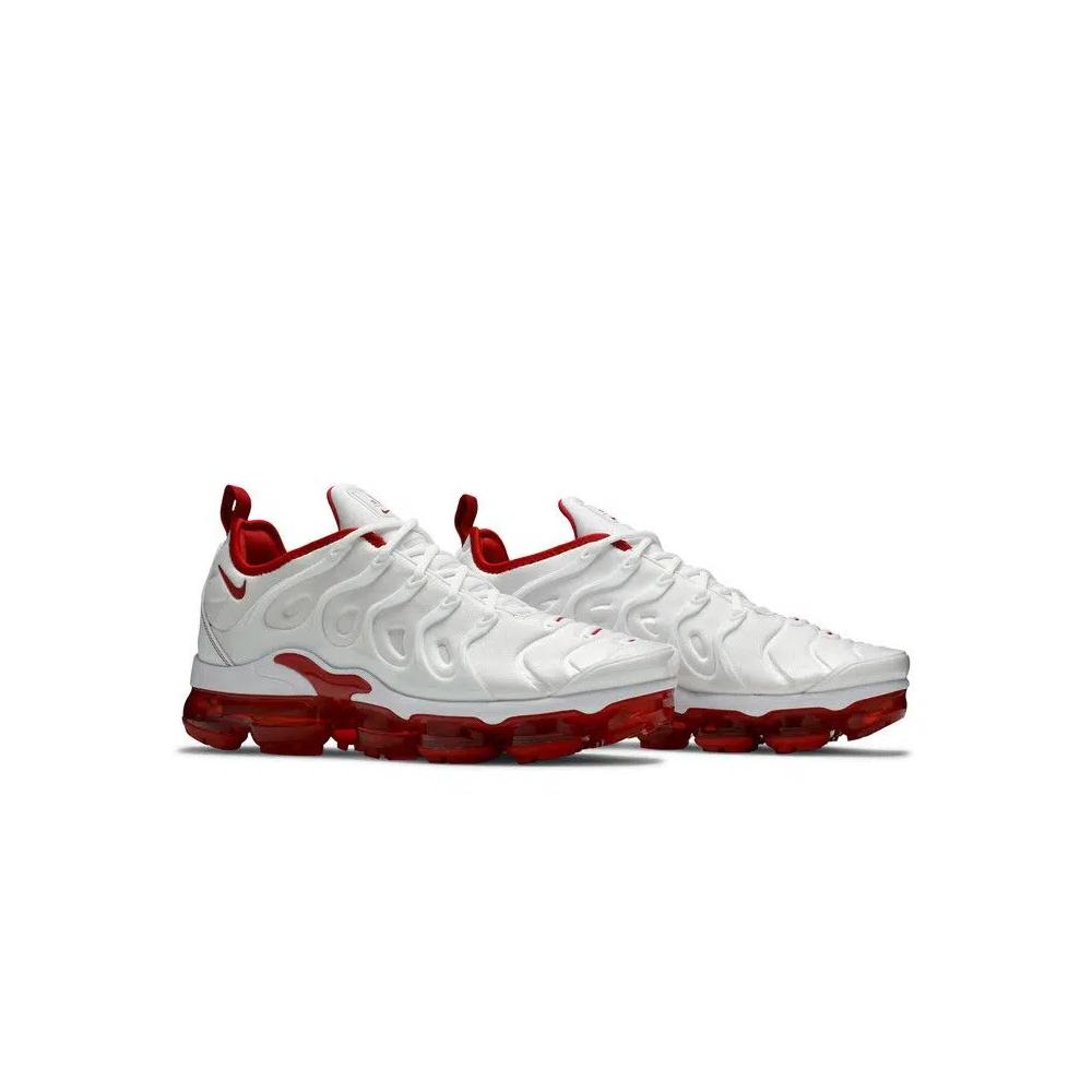 Кроссовки Nike Air VaporMax Plus 'White University Red' 8