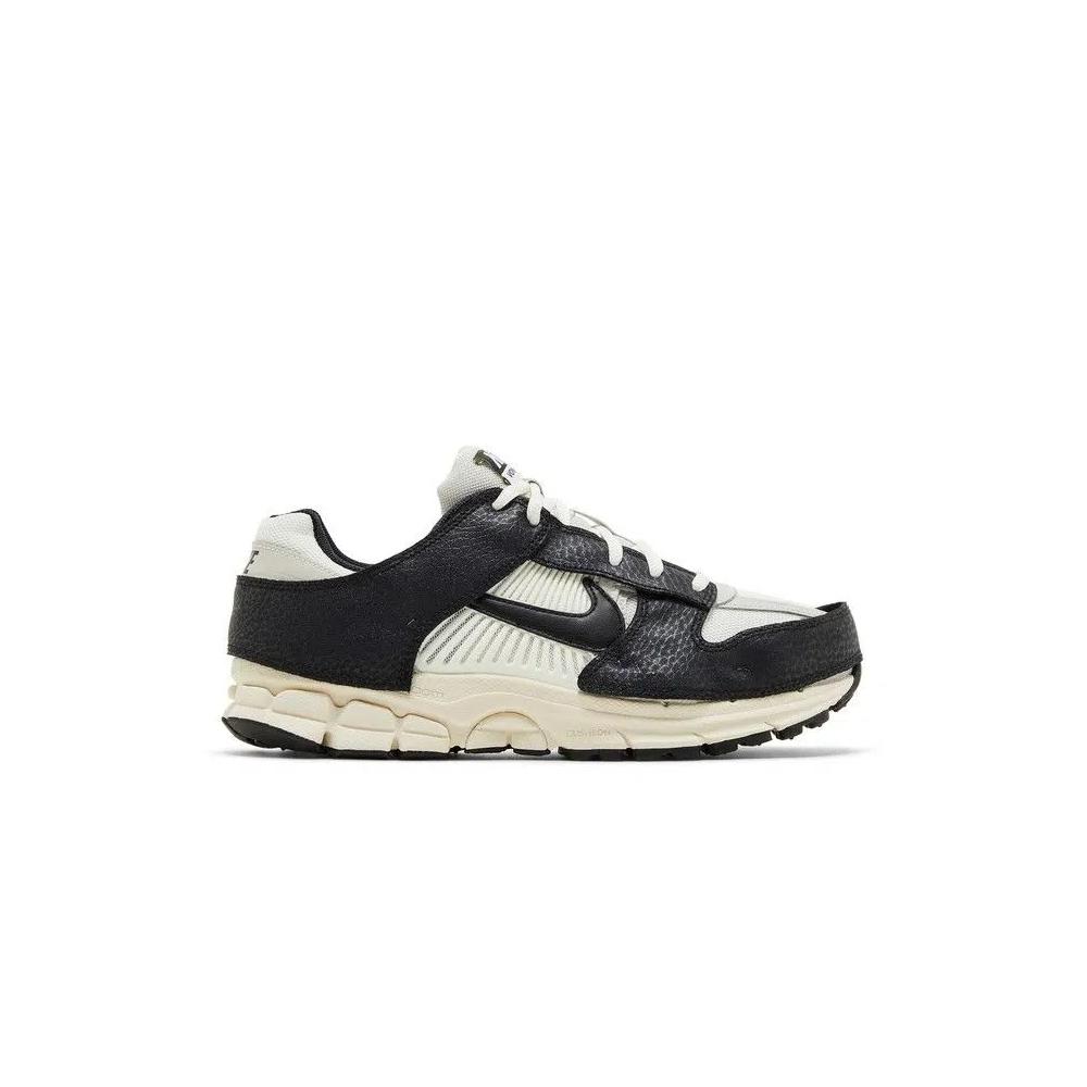 Кроссовки Nike Wmns Air Zoom Vomero 5 'Timeless' 1