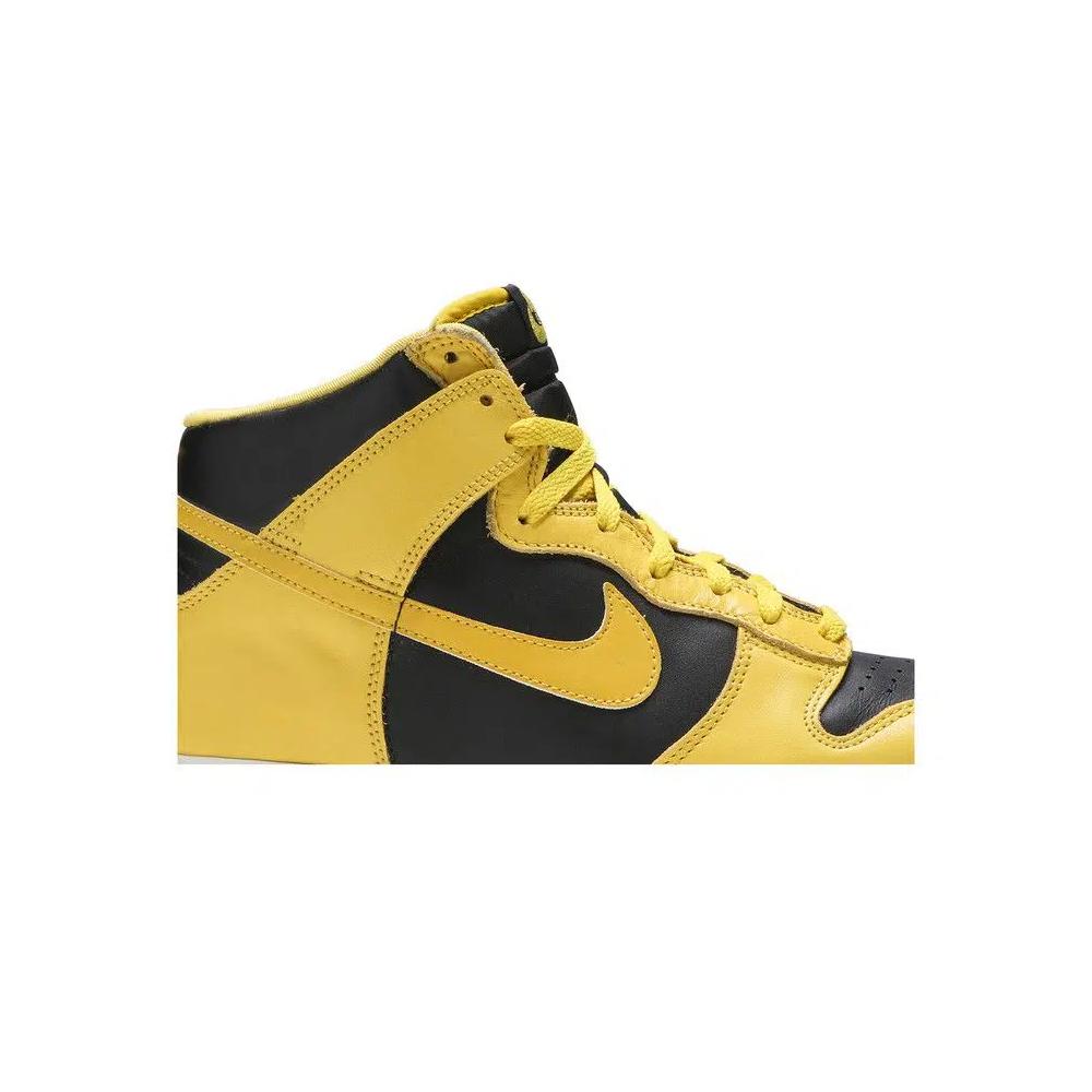 Кроссовки Nike Dunk High Le 2