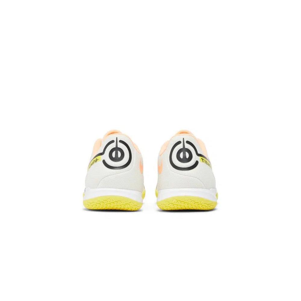 Кроссовки Nike Tiempo Legend 9 Academy IC 'Phantom Yellow Strike' 6