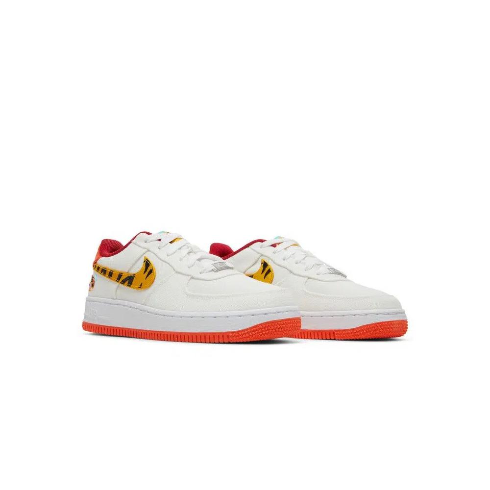 Кроссовки Nike Air Force 1 '07 LV8 GS 'Год Тигра' 8