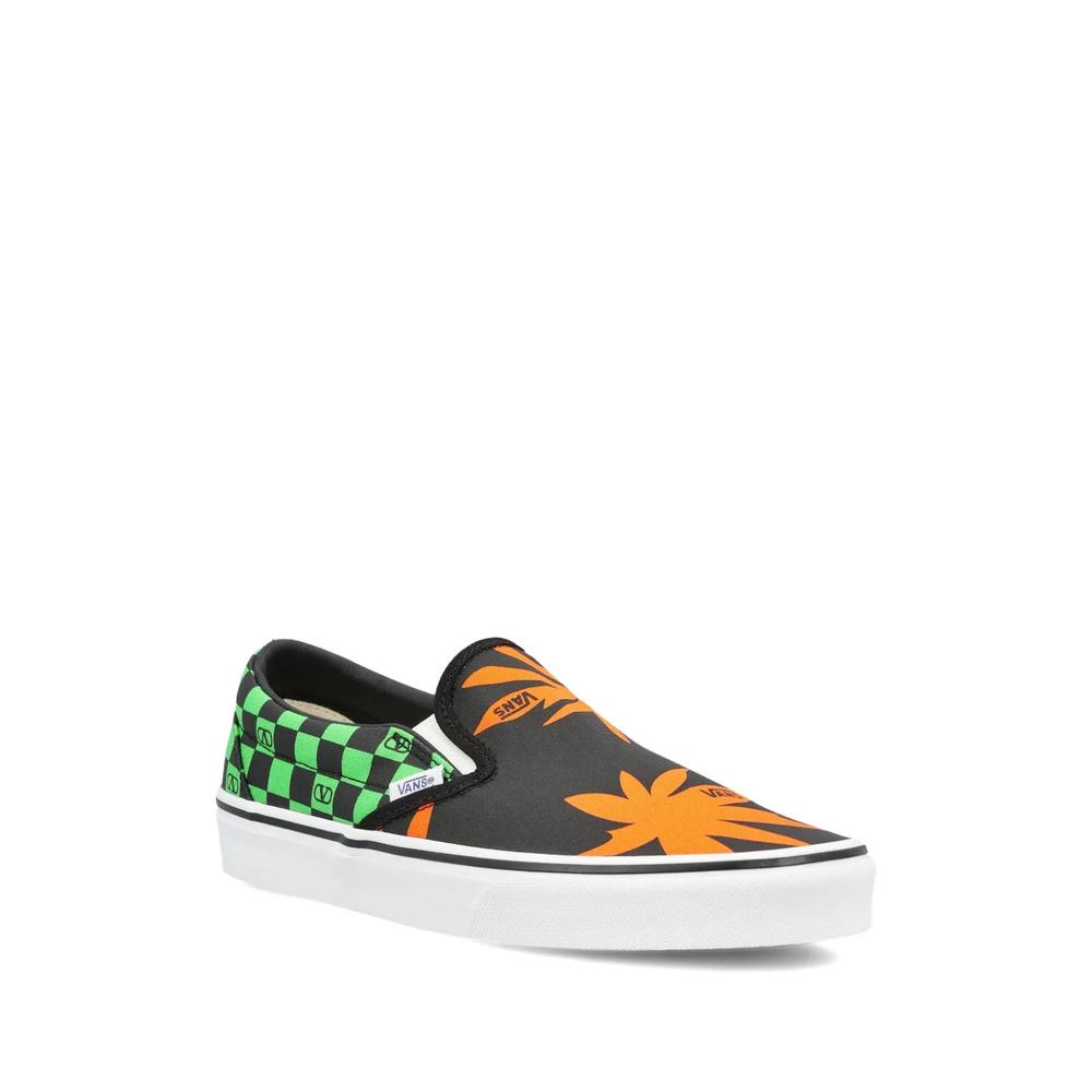 Слипоны Classic из коллаборации с Vans 2