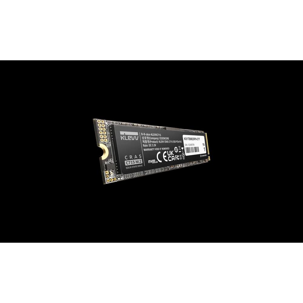 Klevv CRAS C715 1TB PCIe 3.0 NVMe M.2 SSD 37