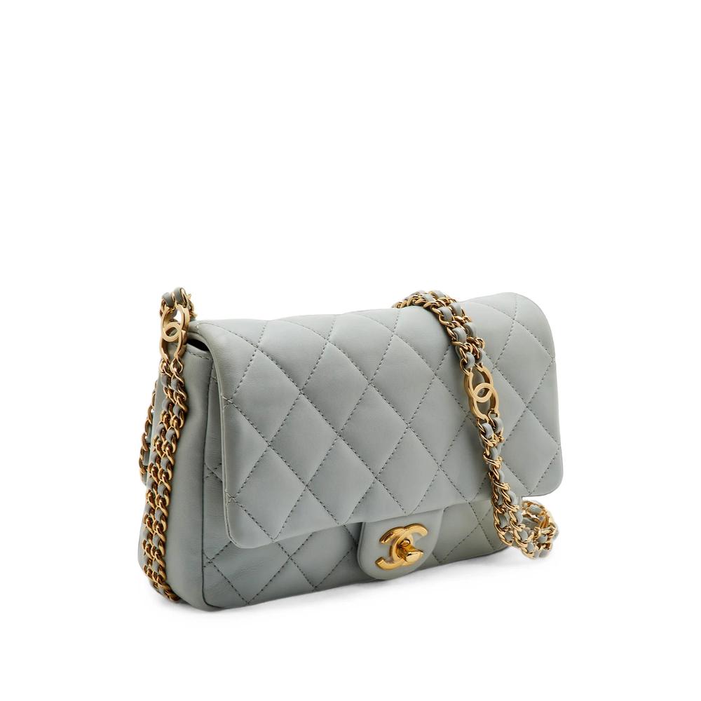 2021 CC turn-lock quilted shoulder bag 2