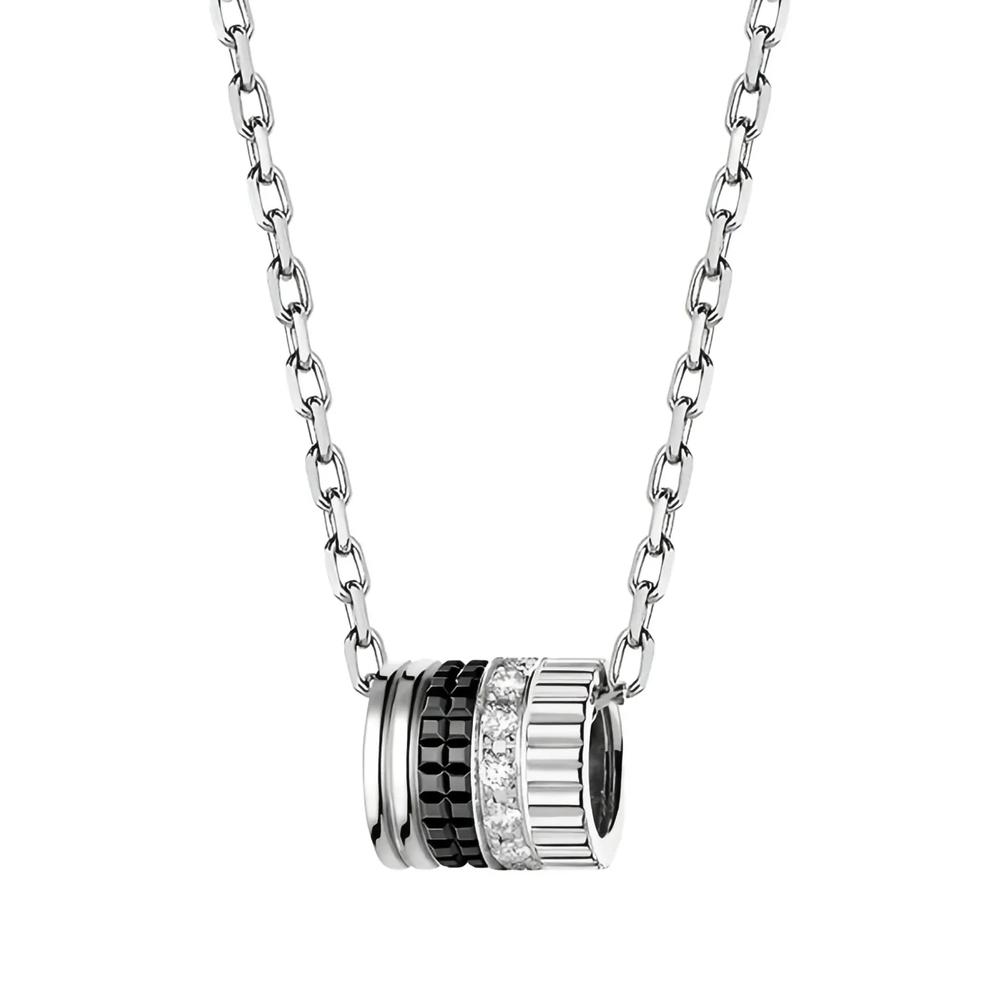 Подвеска Quatre Black Edition из белого золота с бриллиантами 2