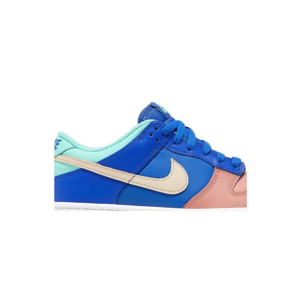 Кроссовки Nike Dunk Low SE GS 'Salmon Toe' 2