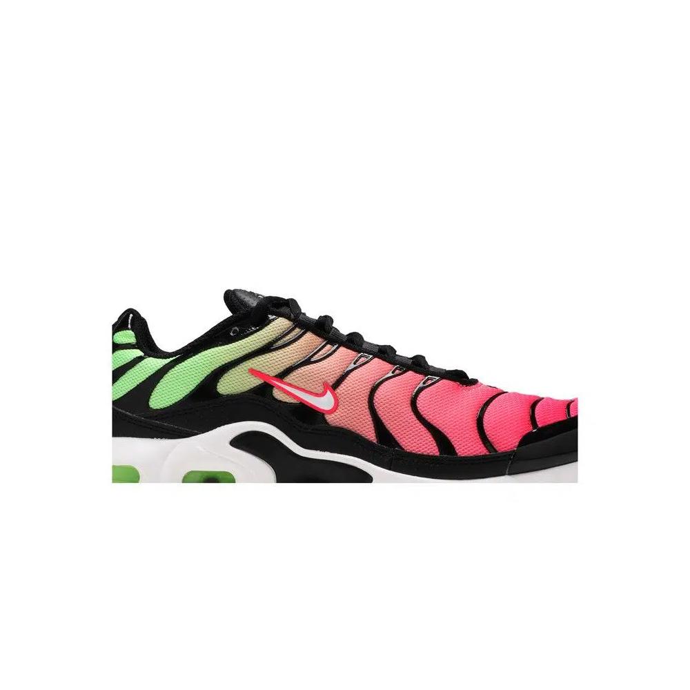 Кроссовки Nike Air Max Plus GS 'Green Strike Flash Crimson' 2