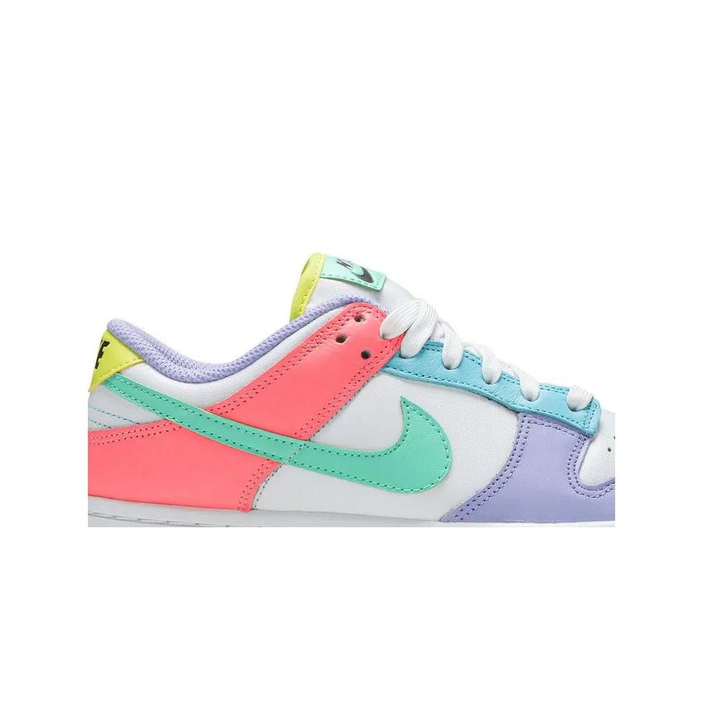 Кроссовки Nike Wmns Dunk Low SE 'Конфета' 2