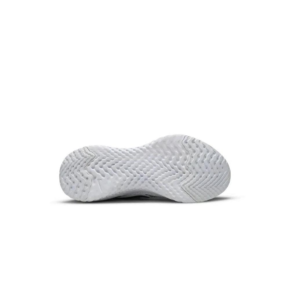 Кроссовки Nike Wmns Epic React Flyknit 2 'Oreo' 4