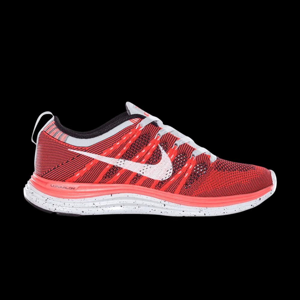 Кроссовки Nike Wmns Flyknit One+ 'Bright Crimson Obsidian' 1