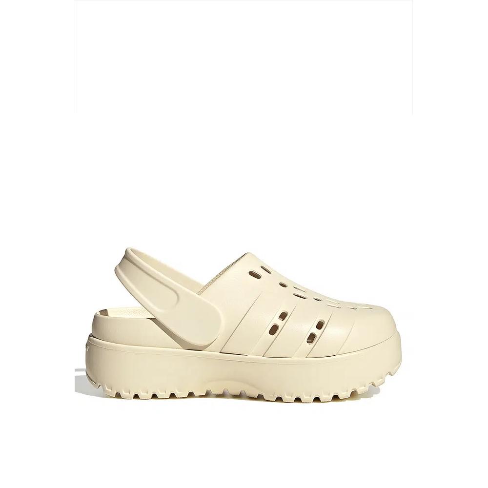 Adilette Сабо на платформе 1