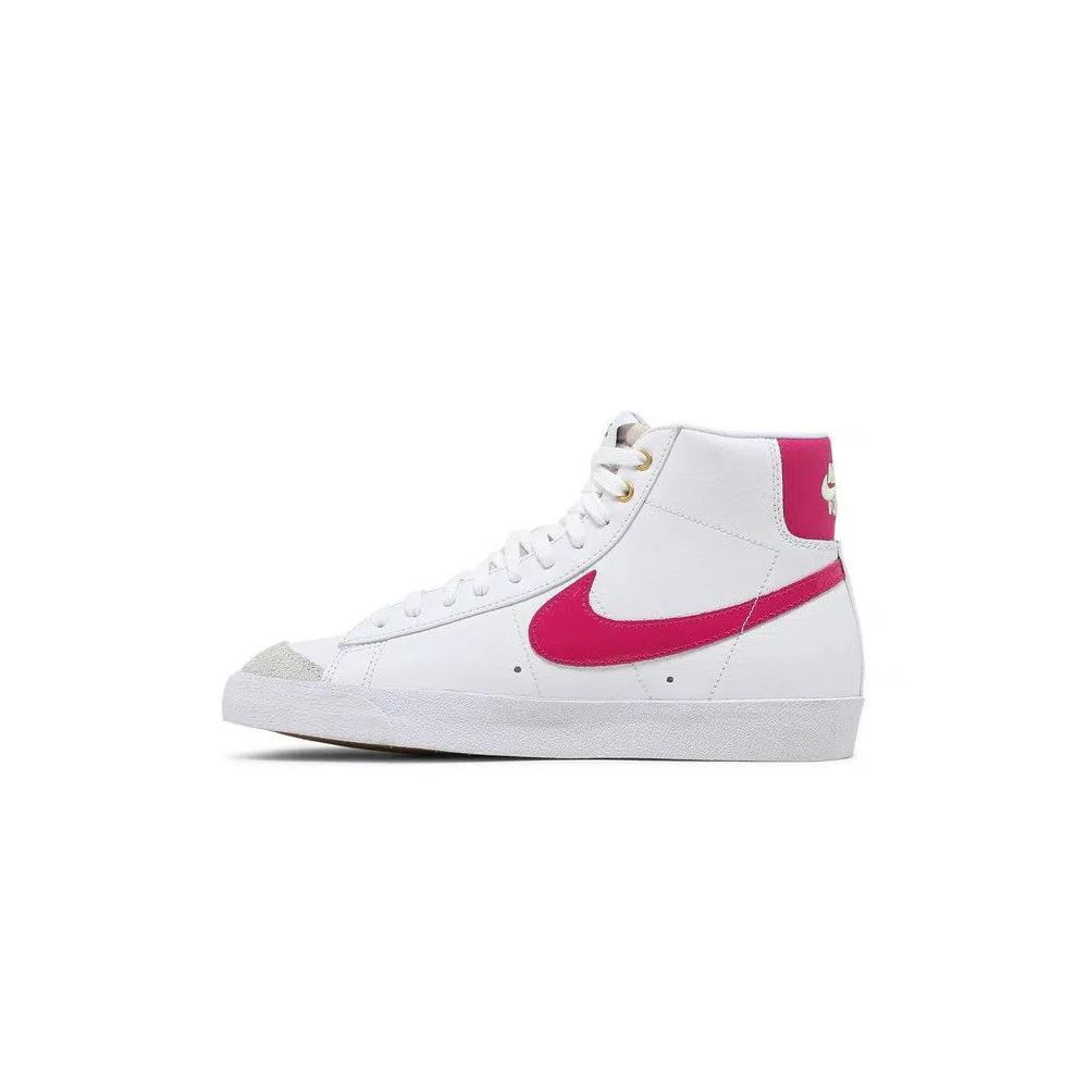 Кроссовки Nike Blazer Mid '77 'World Tour' 3