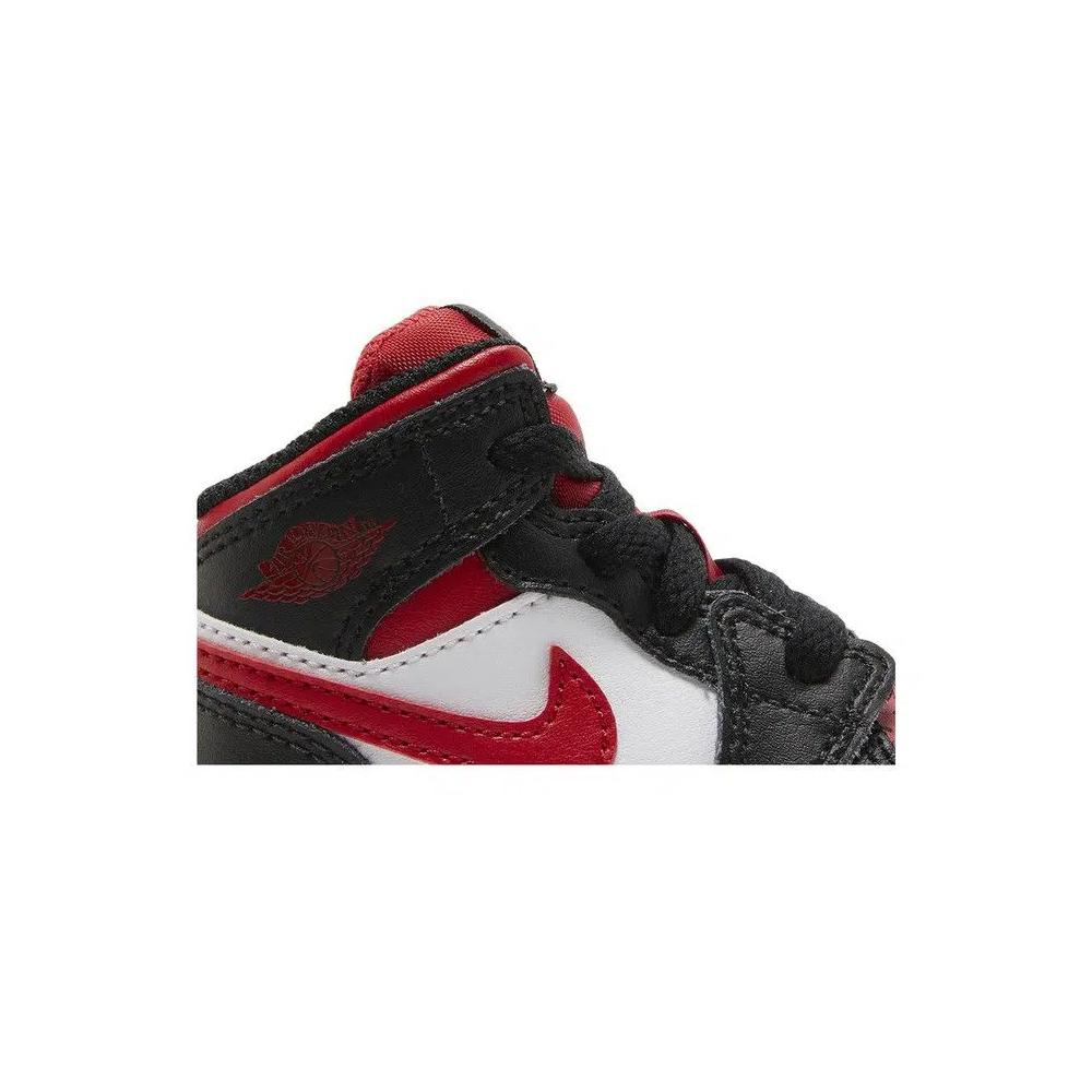 Кроссовки Air Jordan 1 Mid TD 'Black Fire Red' 2