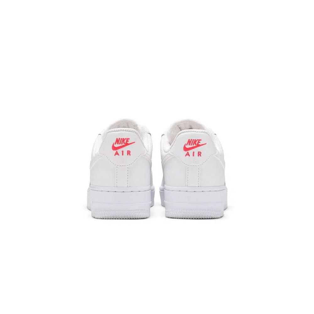 Кроссовки Nike Wmns Air Force 1 '07 Essential 'Summit White Solar Red' 6