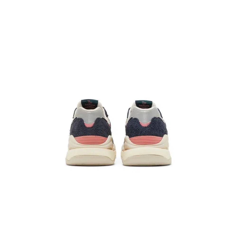 Кроссовки New Balance 57/40 'Lunar New Year - Eclipse' 6