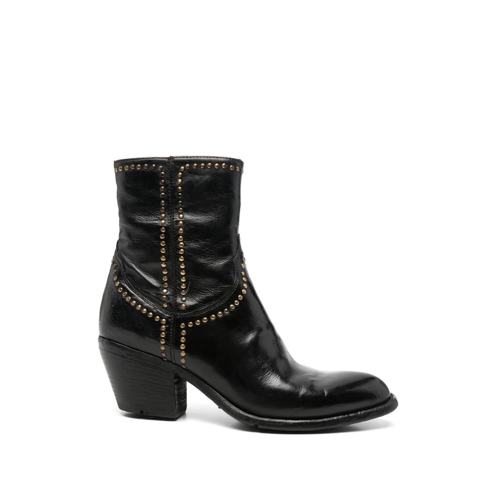 Ботинки с заклепками 1